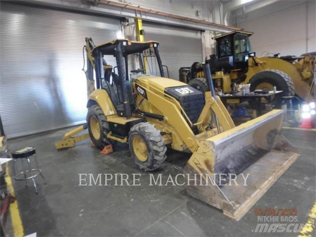 CAT 420F2 4EO 백호로더