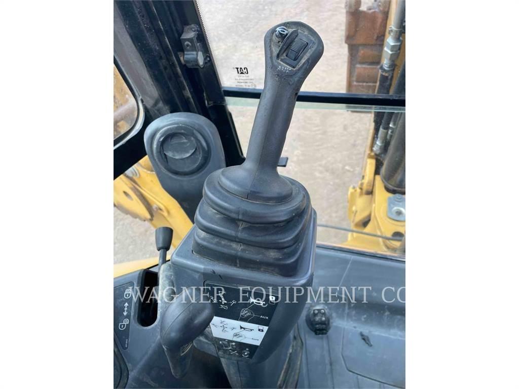 CAT 420F2 4WDE 백호로더