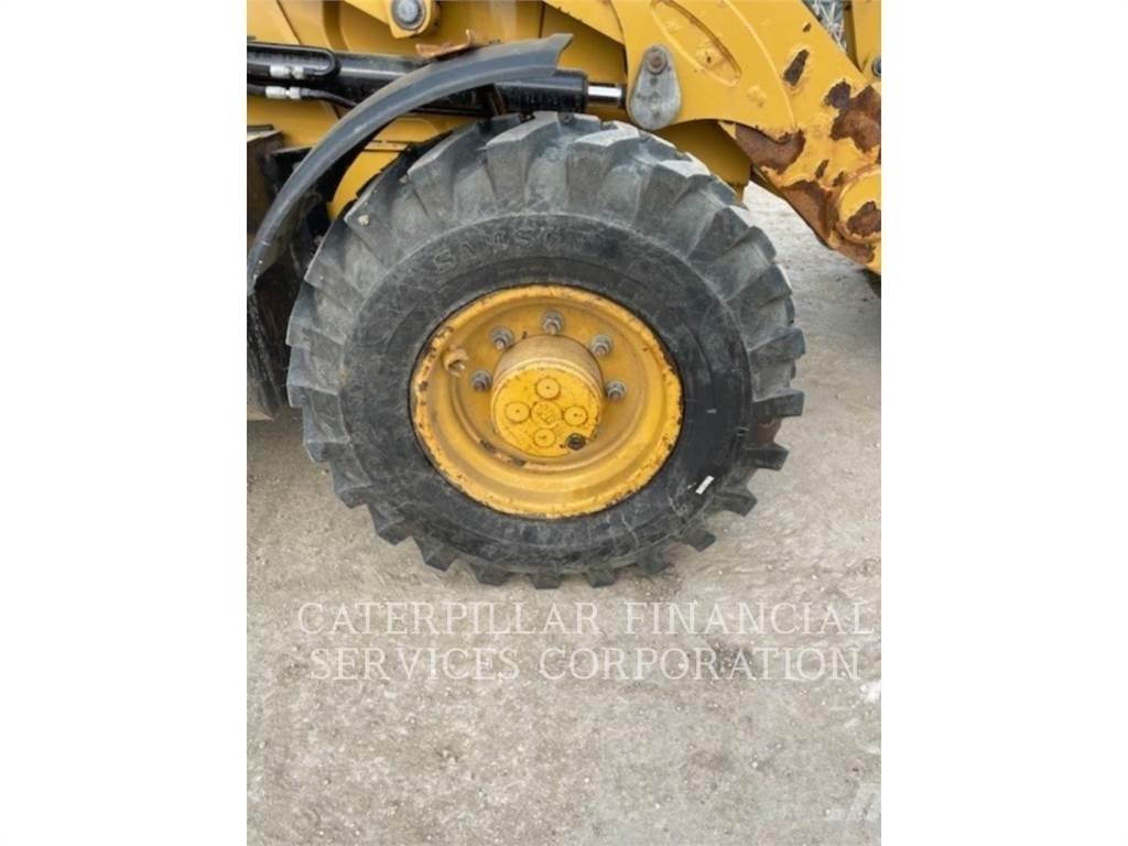 CAT 420F2 IT 백호로더