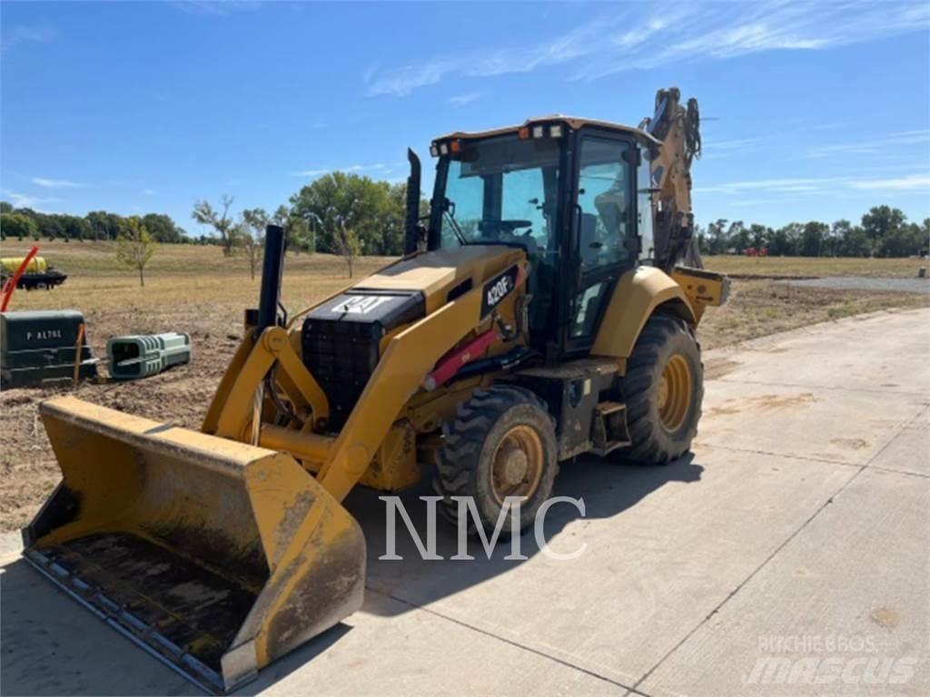 CAT 420F2 ST 백호로더