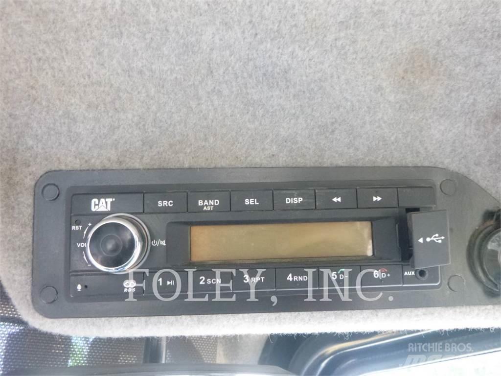 CAT 420F2IT 백호로더