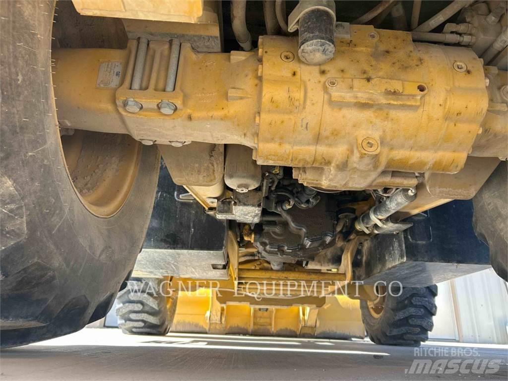 CAT 420F2ST 백호로더