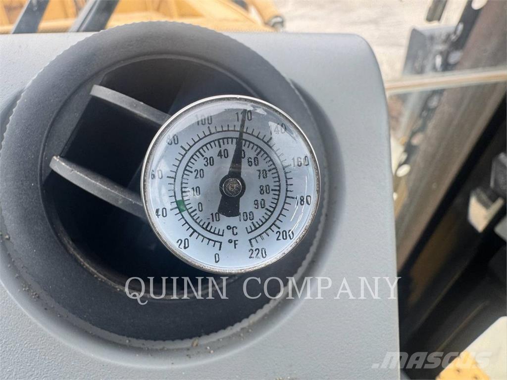 CAT 420F2ST 백호로더