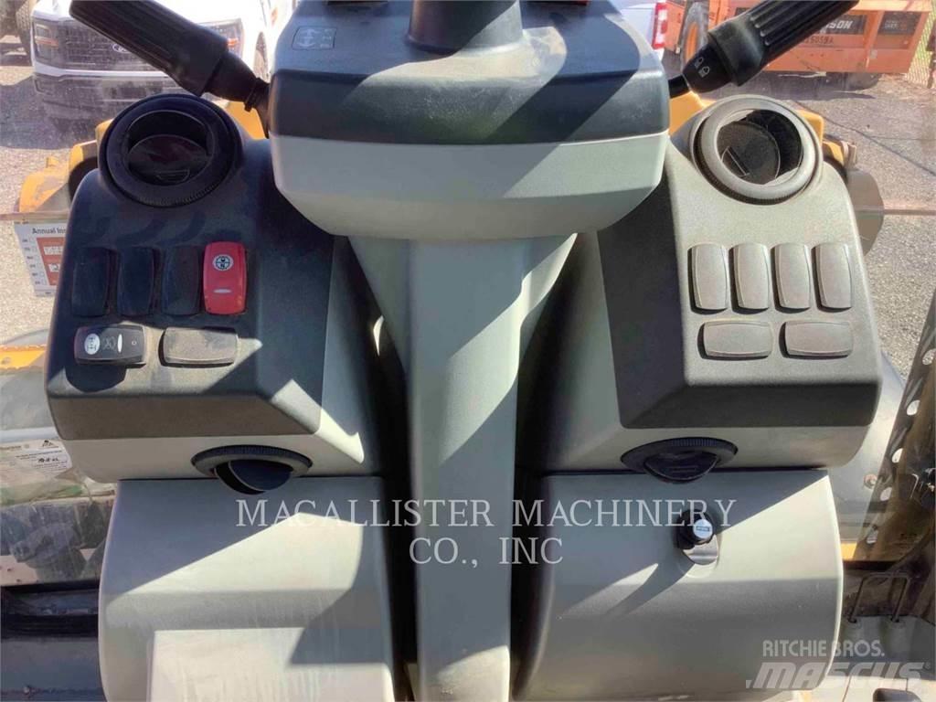 CAT 420FST 백호로더