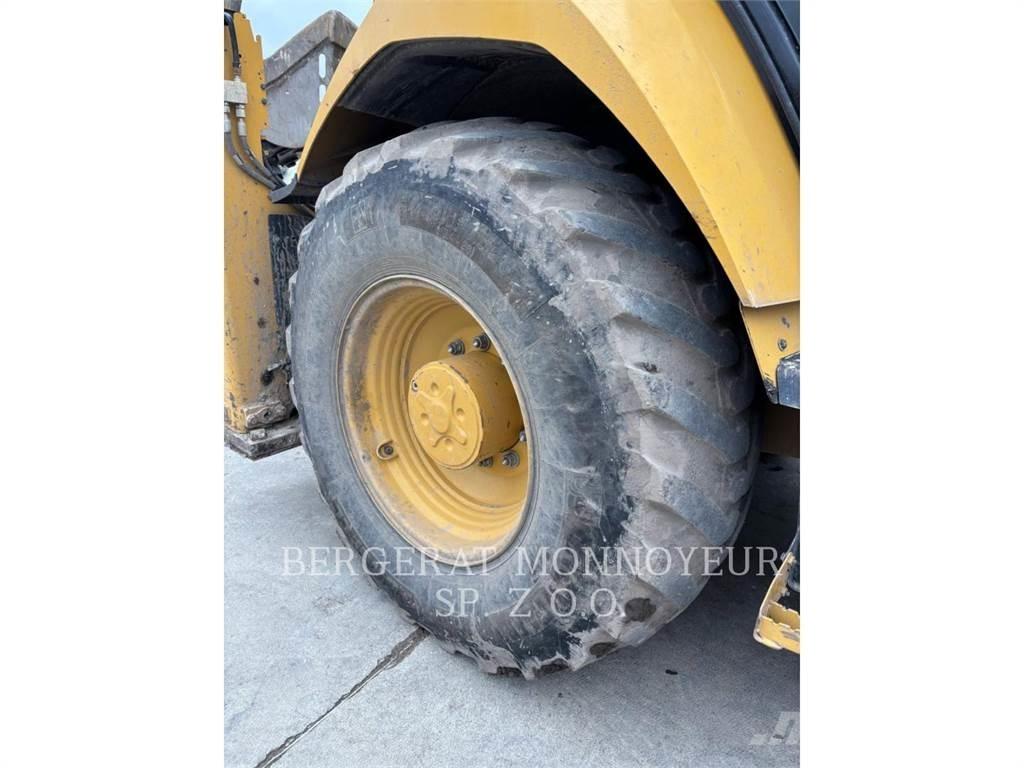 CAT 432 백호로더