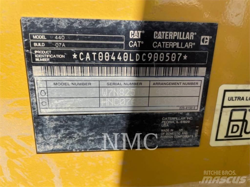 CAT 440 백호로더