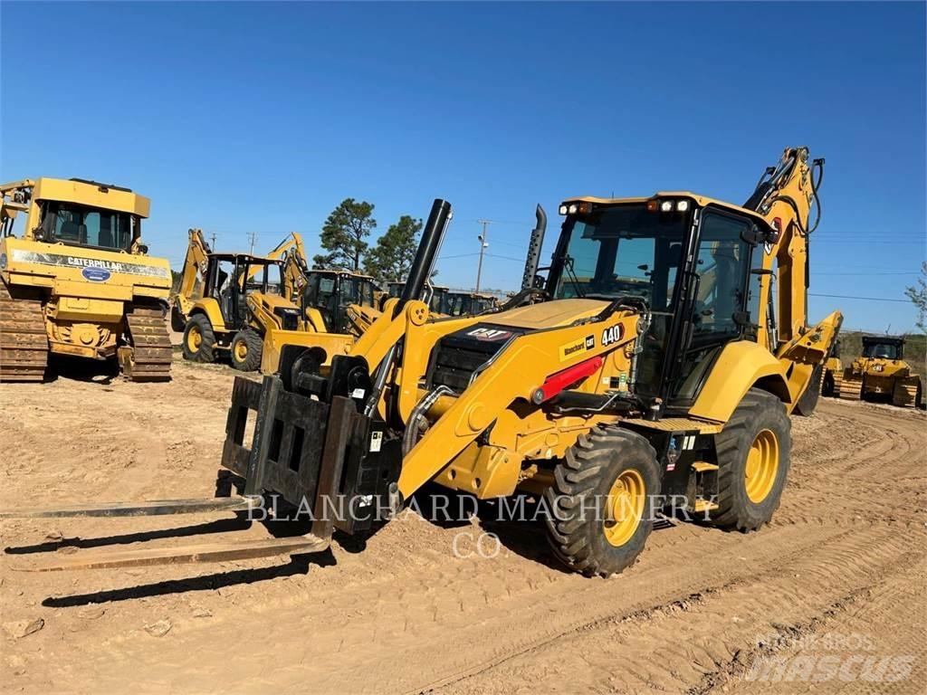 CAT 440 백호로더