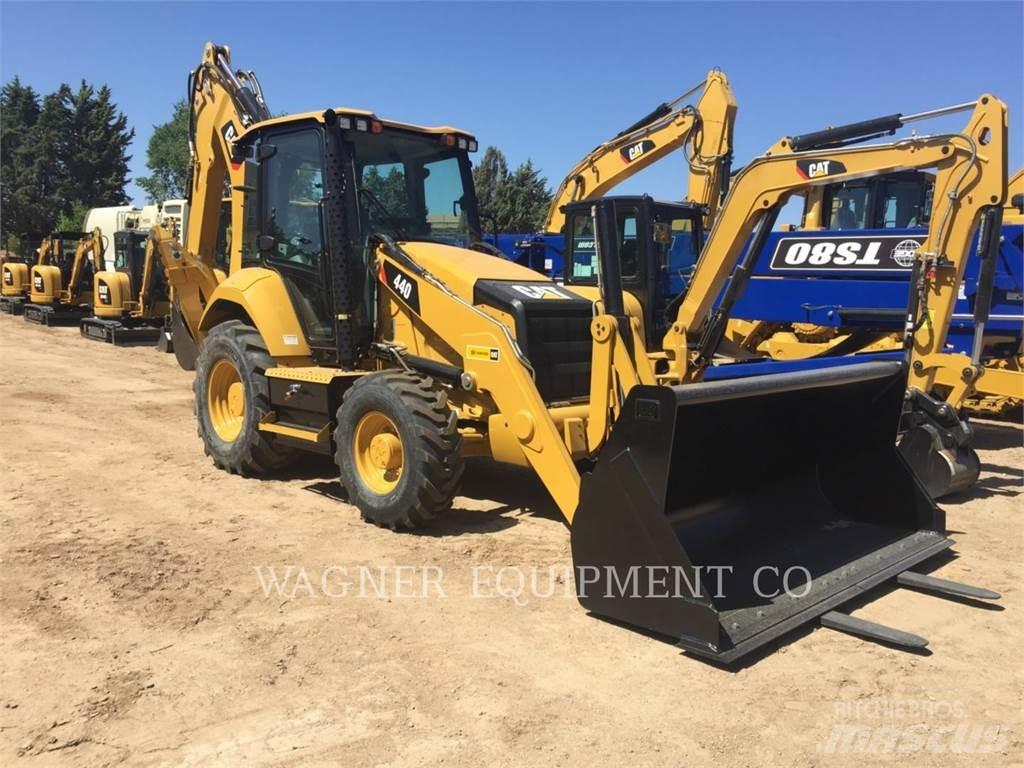 CAT 440 백호로더