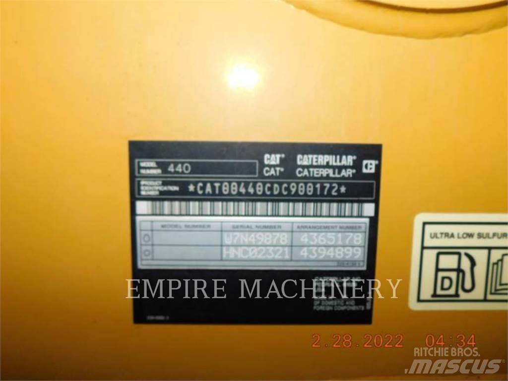 CAT 440-74EOIM 백호로더