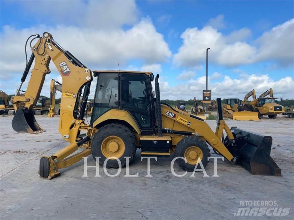 CAT 440 C4E 백호로더