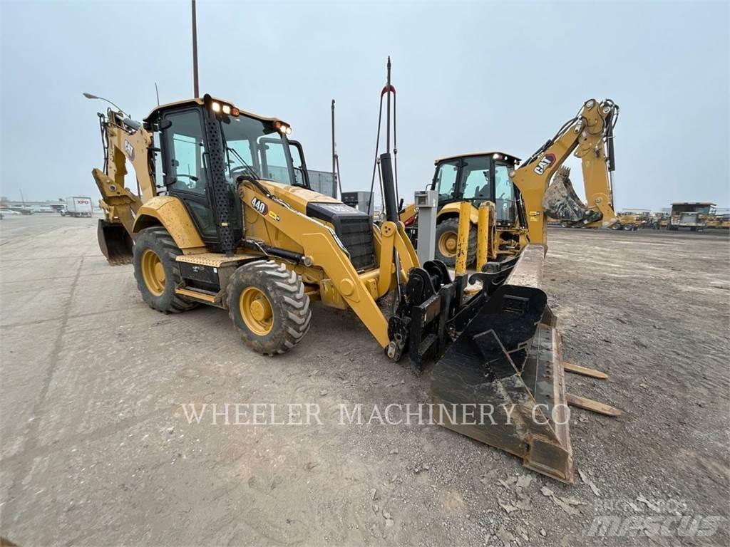 CAT 440 IT 백호로더