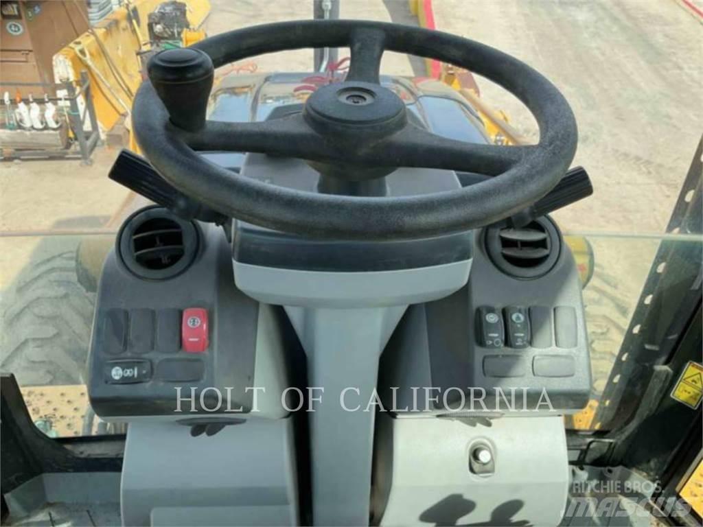 CAT 450F 백호로더