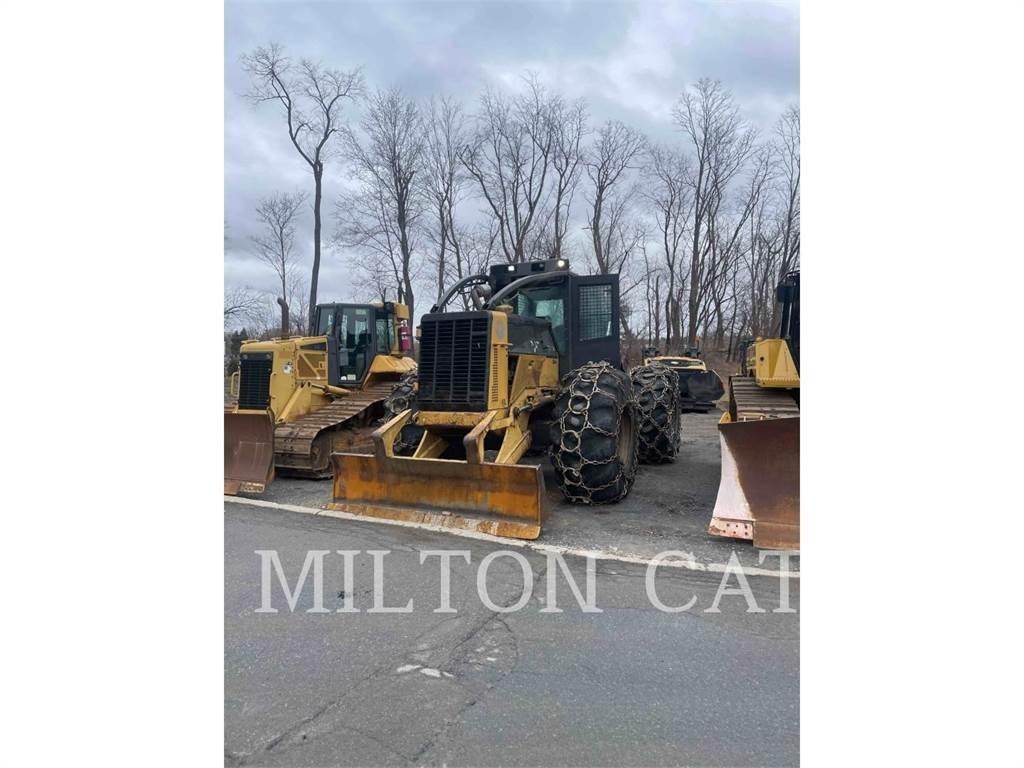 CAT 535C 목재스키더