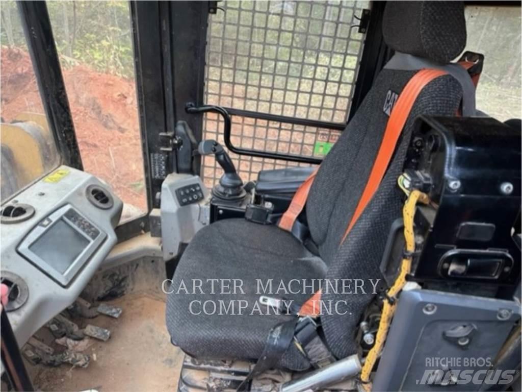 CAT 573D 팰러번처