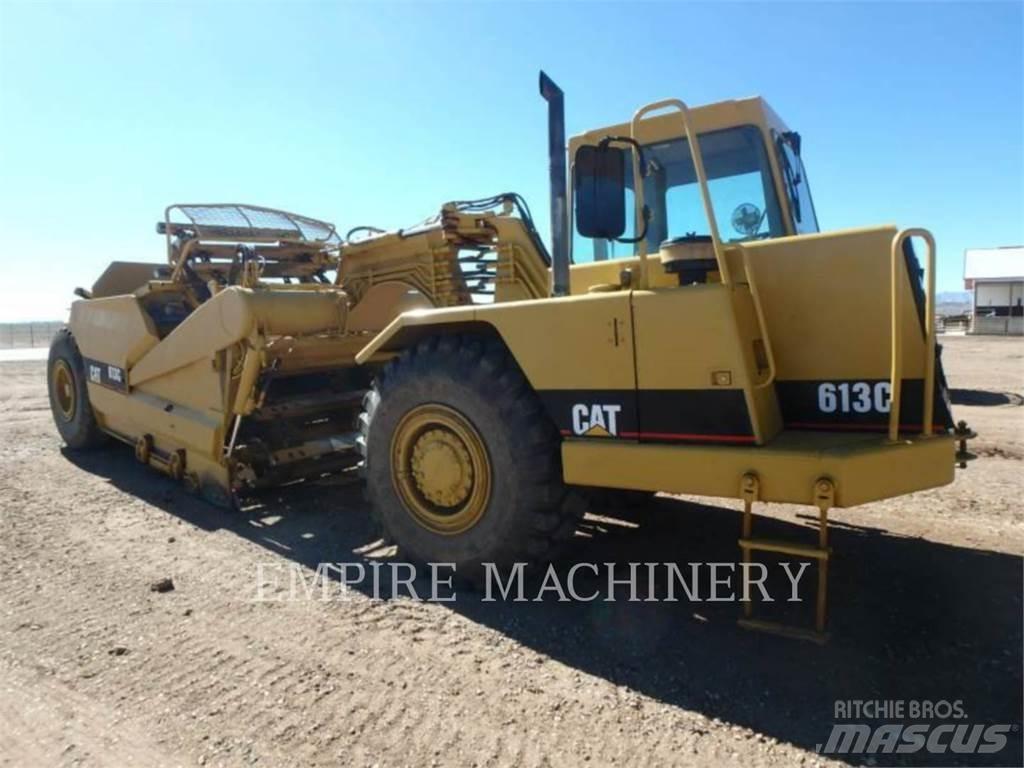 CAT 613C 스크레이퍼
