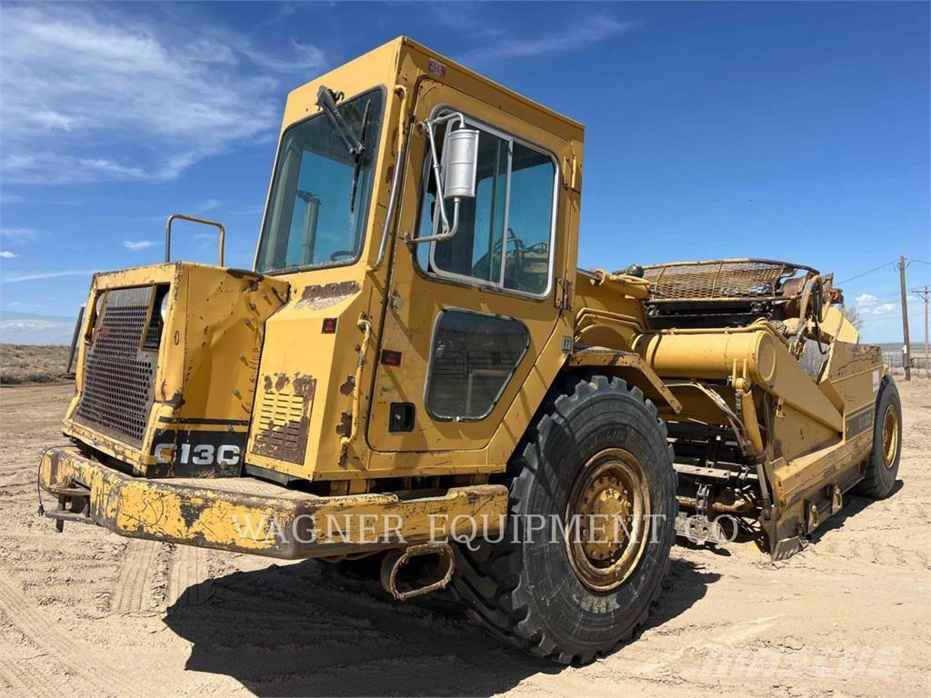 CAT 613C 스크레이퍼