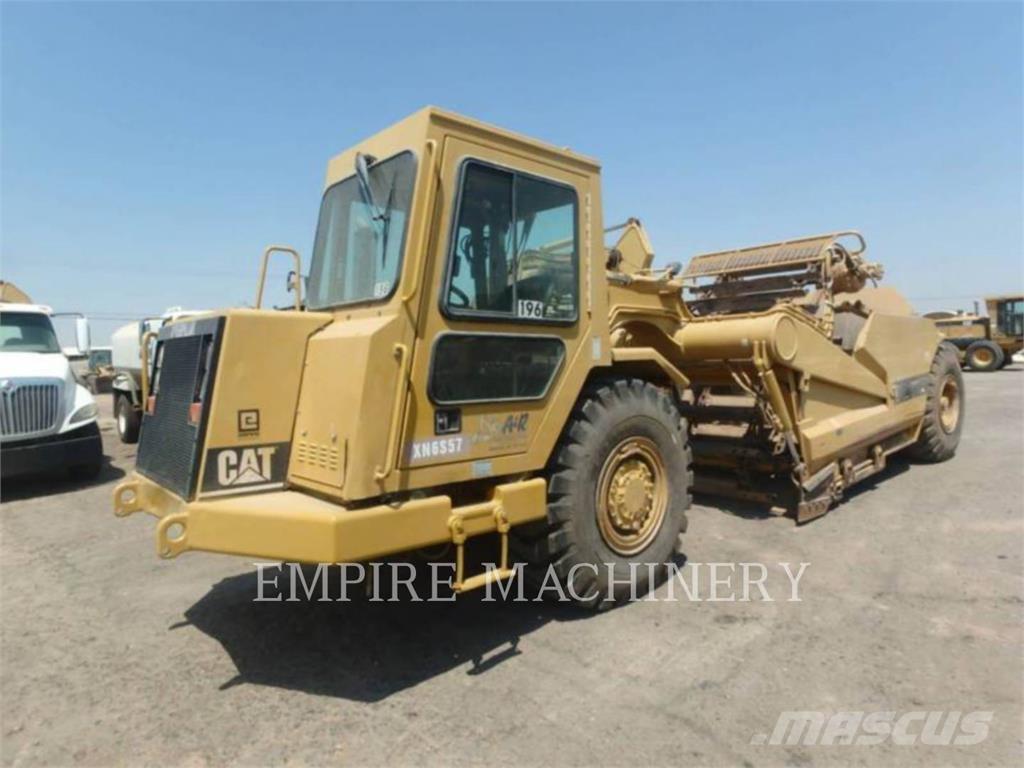 CAT 613C 스크레이퍼