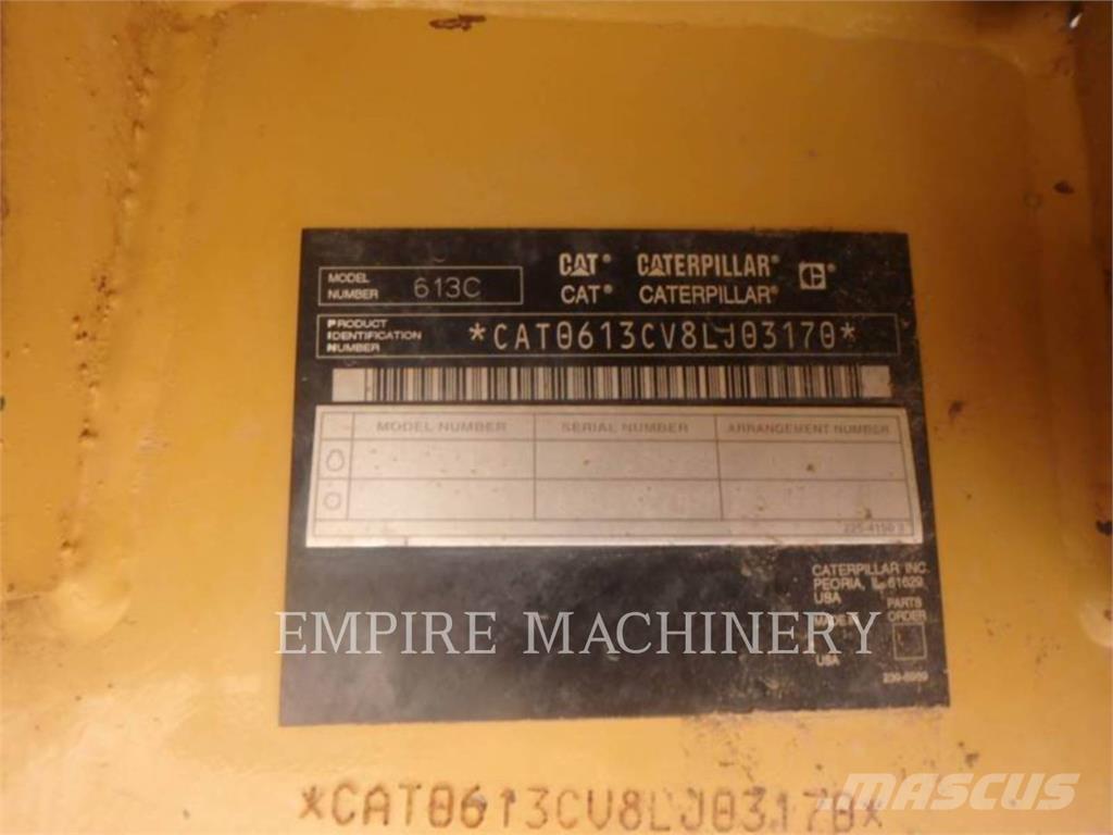 CAT 613C 스크레이퍼