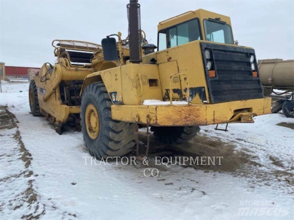 CAT 615C 스크레이퍼