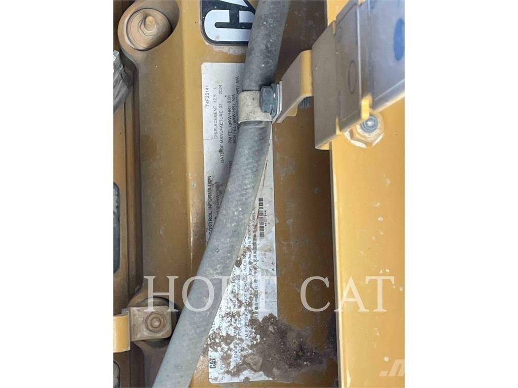 CAT 621 스크레이퍼
