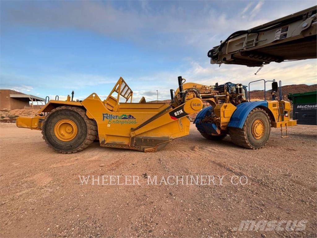 CAT 621K 스크레이퍼