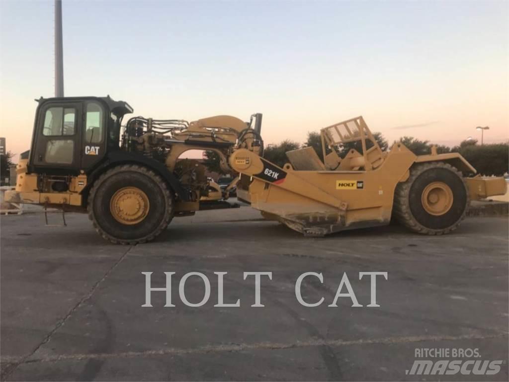 CAT 621K 스크레이퍼