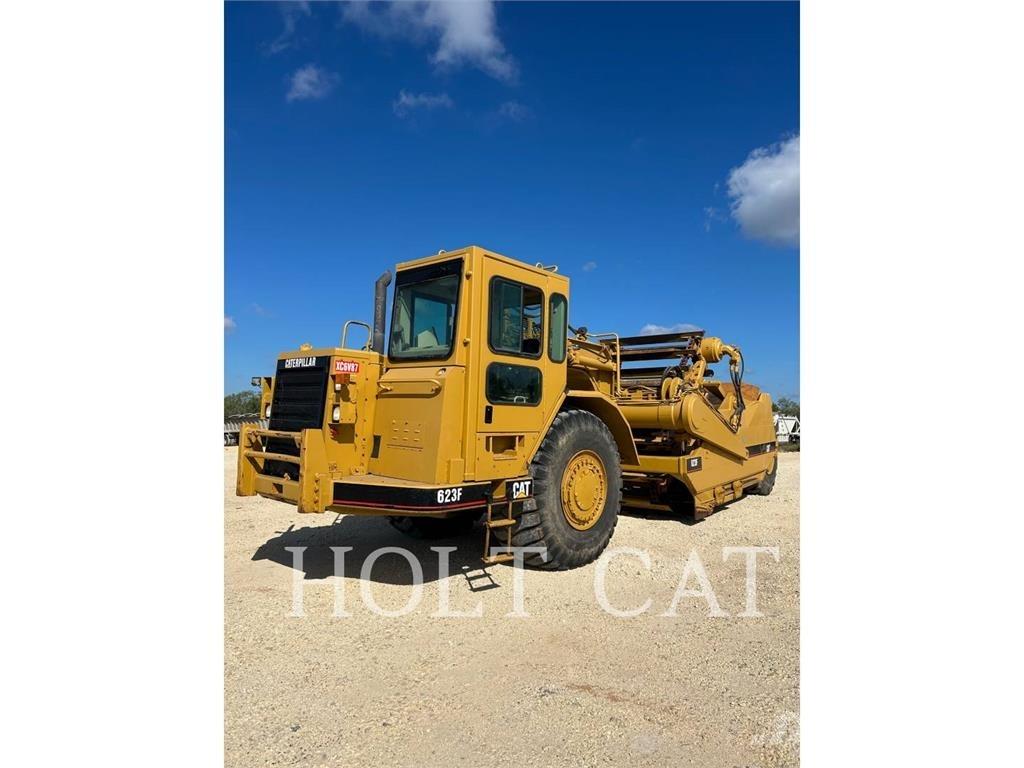 CAT 623F 스크레이퍼