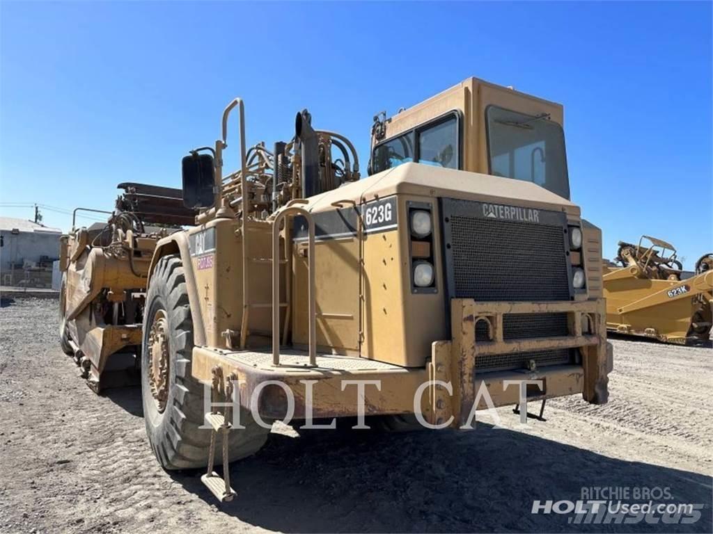 CAT 623G 스크레이퍼