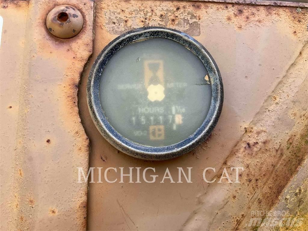 CAT 627E 스크레이퍼