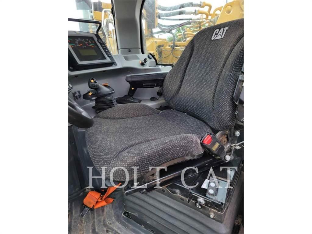 CAT 627K 스크레이퍼
