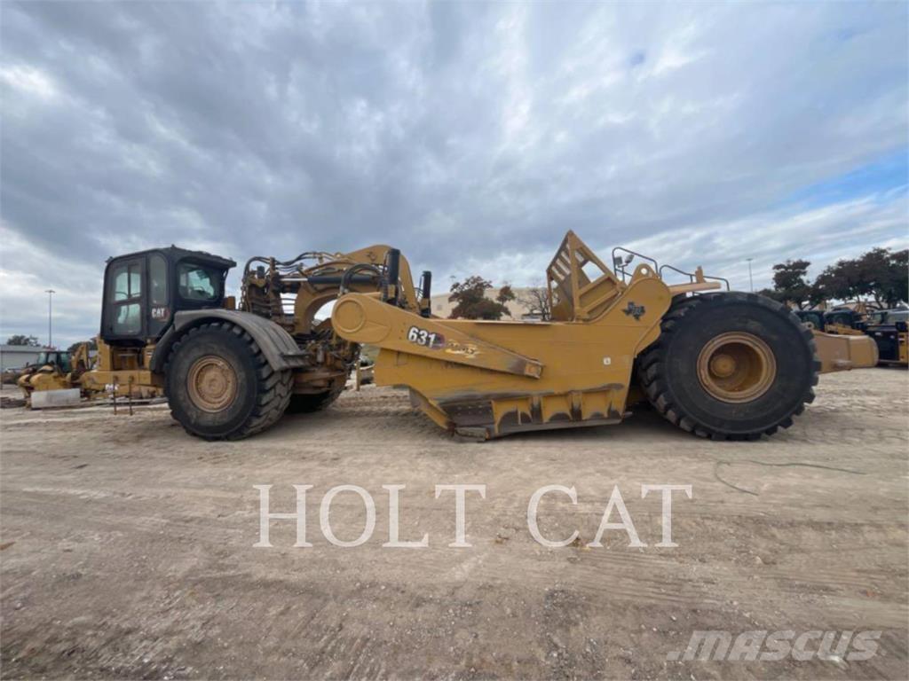 CAT 631 스크레이퍼