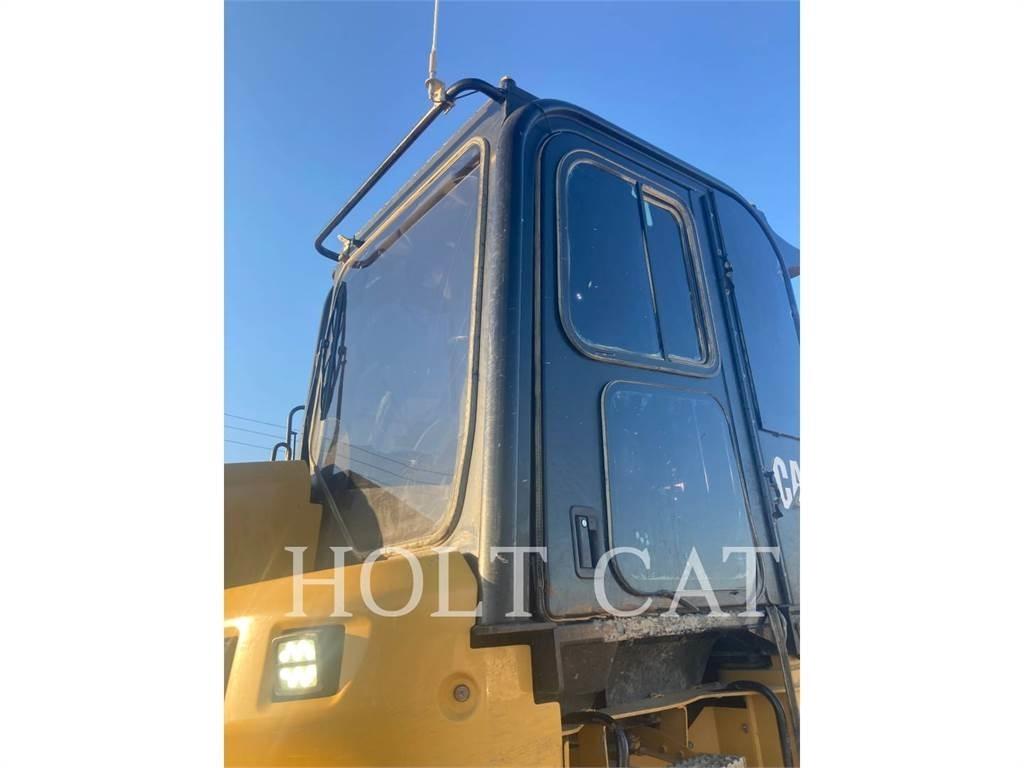 CAT 631K 스크레이퍼