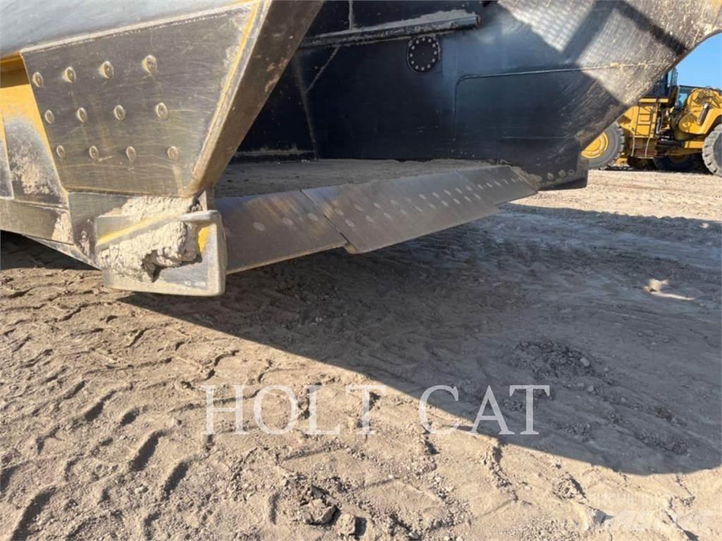 CAT 631K 스크레이퍼