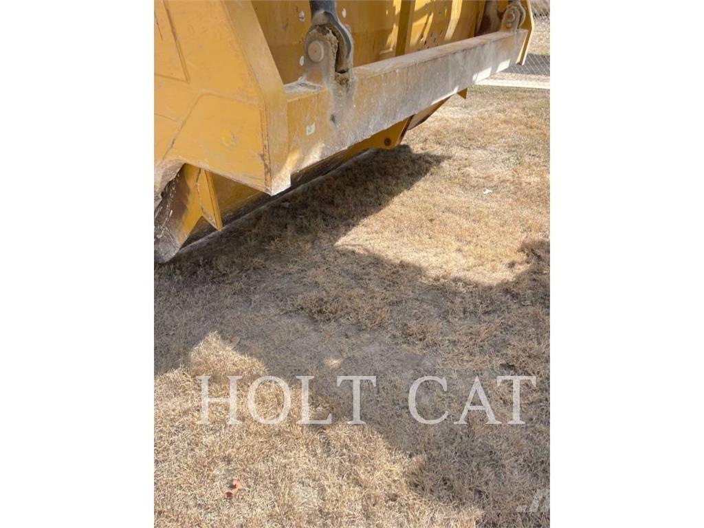 CAT 631K 스크레이퍼