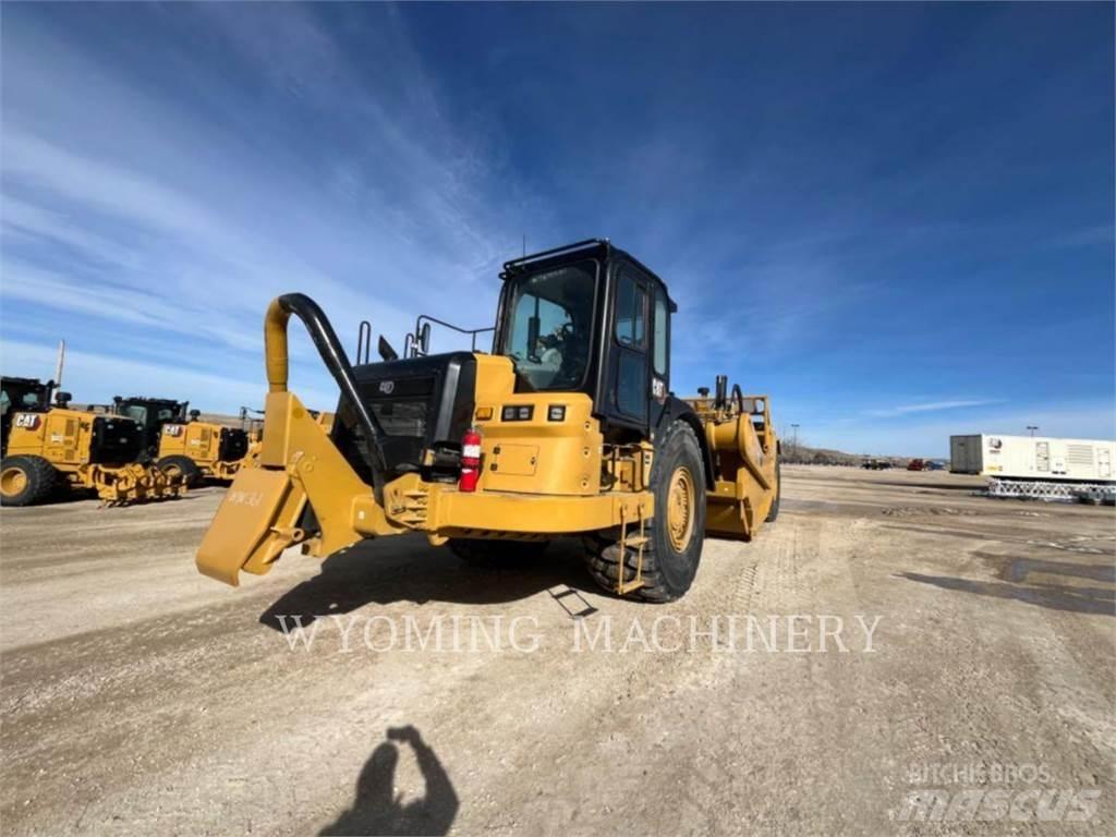 CAT 637 스크레이퍼