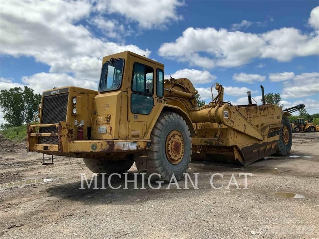 CAT 637E 스크레이퍼