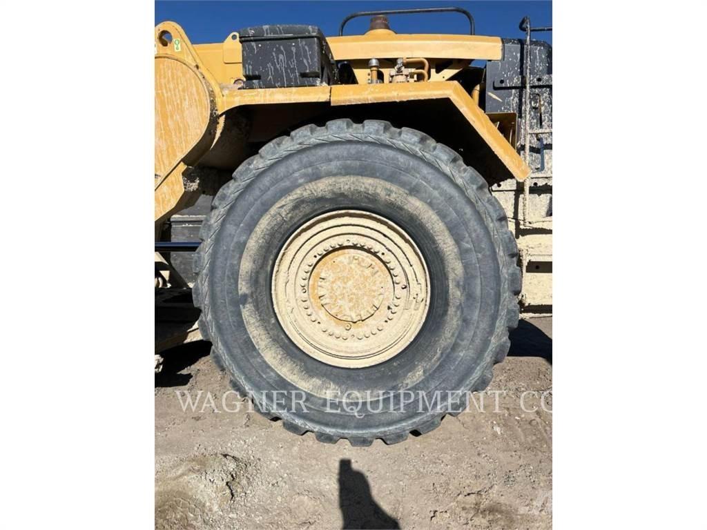 CAT 637K 스크레이퍼