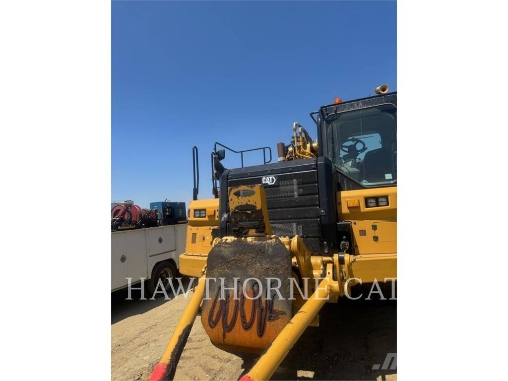 CAT 657 스크레이퍼