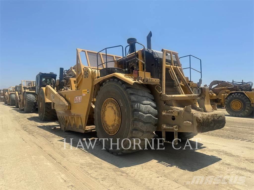 CAT 657 스크레이퍼