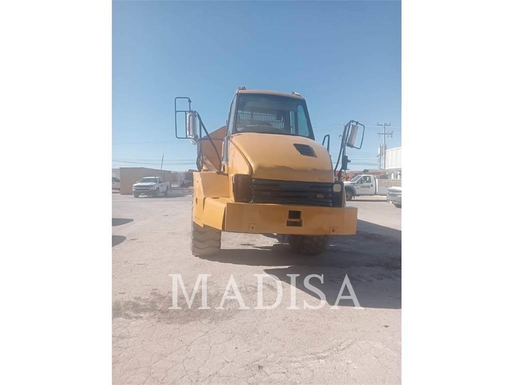 CAT 725 연결식 홀러