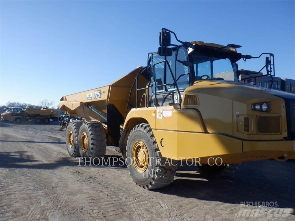 CAT 725 연결식 홀러
