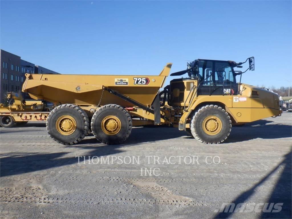 CAT 725 연결식 홀러
