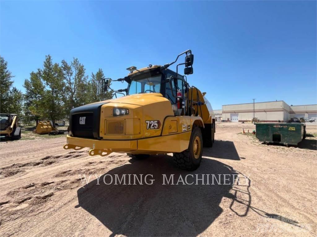 CAT 725 연결식 홀러