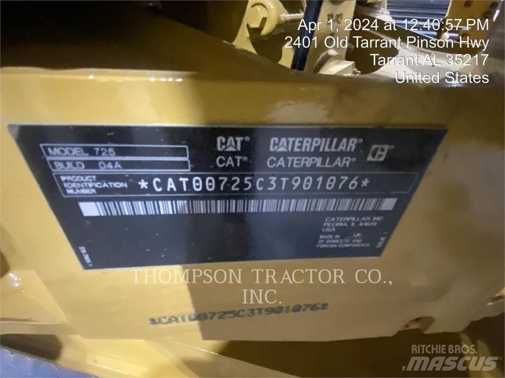 CAT 725 연결식 홀러