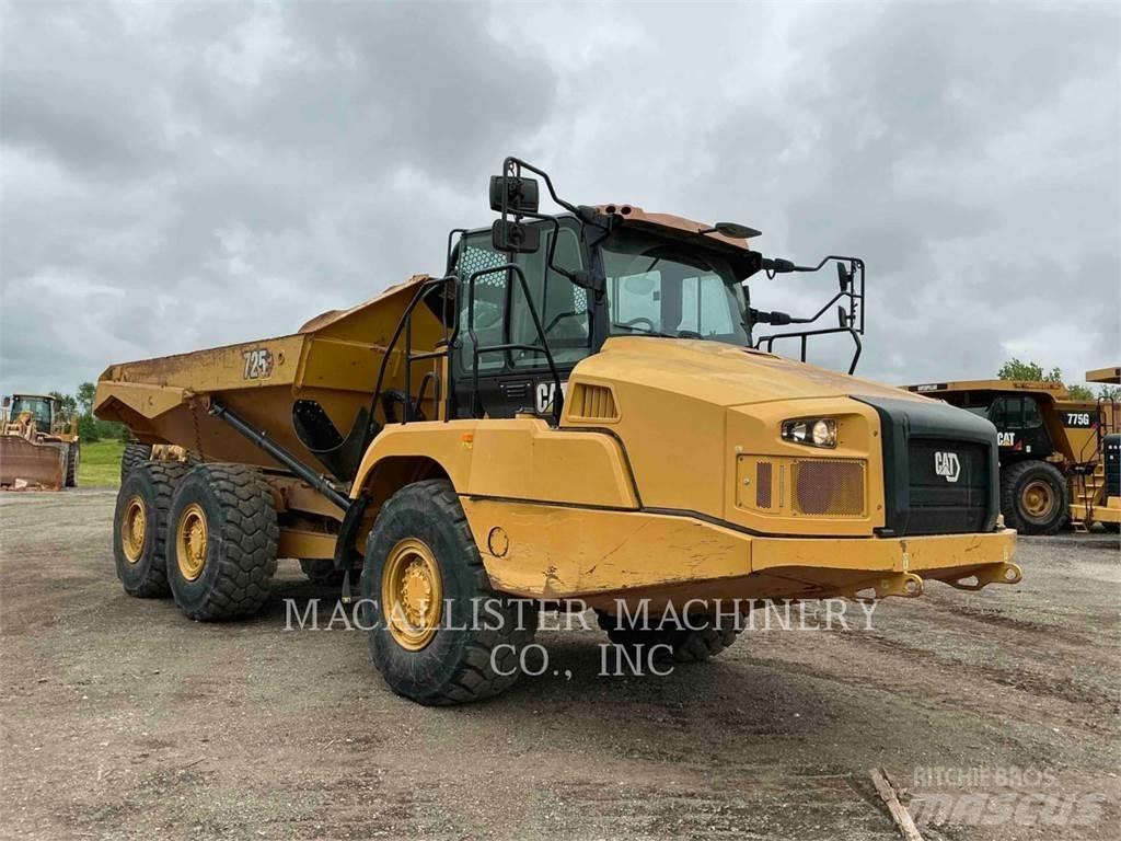 CAT 725 연결식 홀러