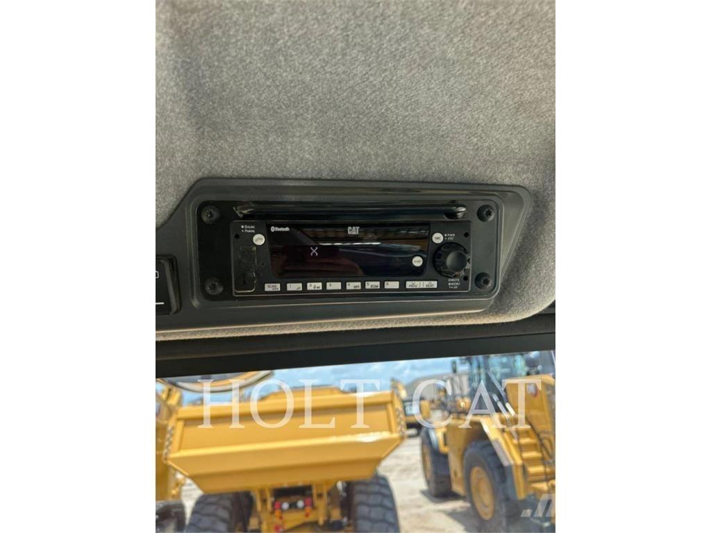 CAT 725 연결식 홀러