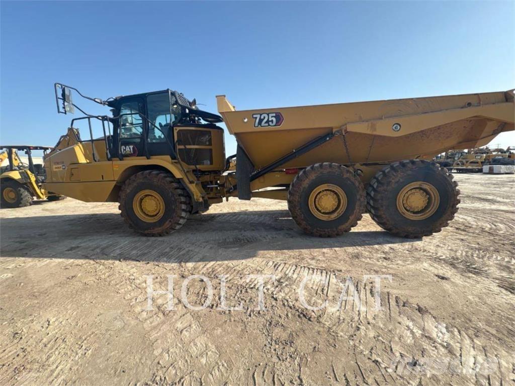 CAT 725 연결식 홀러