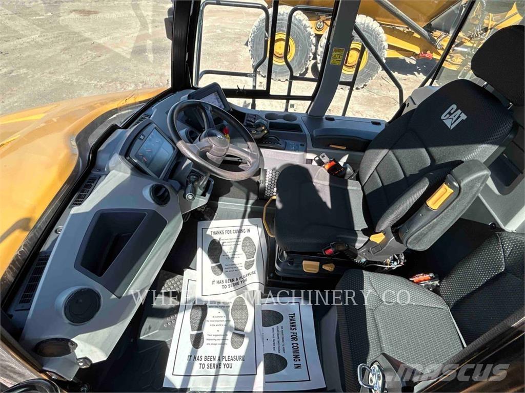 CAT 725 연결식 홀러