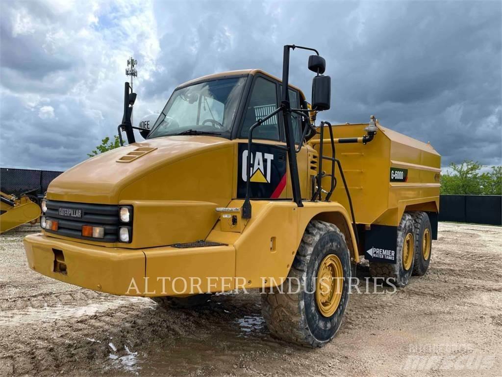 CAT 725 WT 연결식 홀러