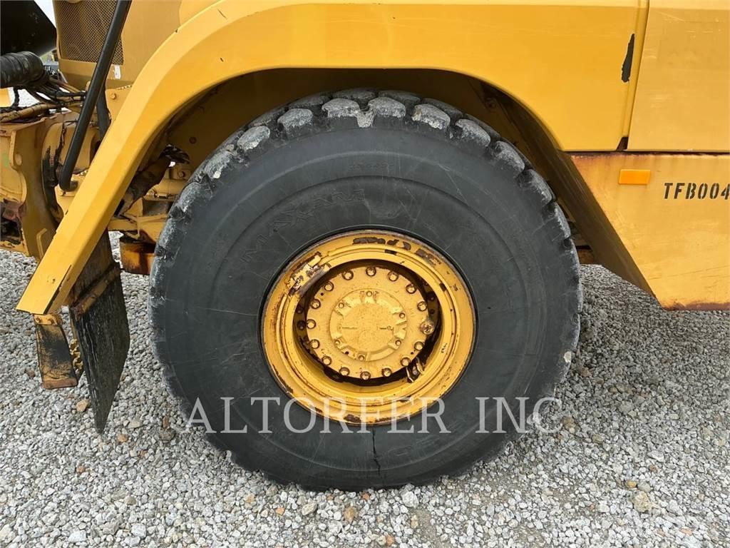 CAT 725C 연결식 홀러
